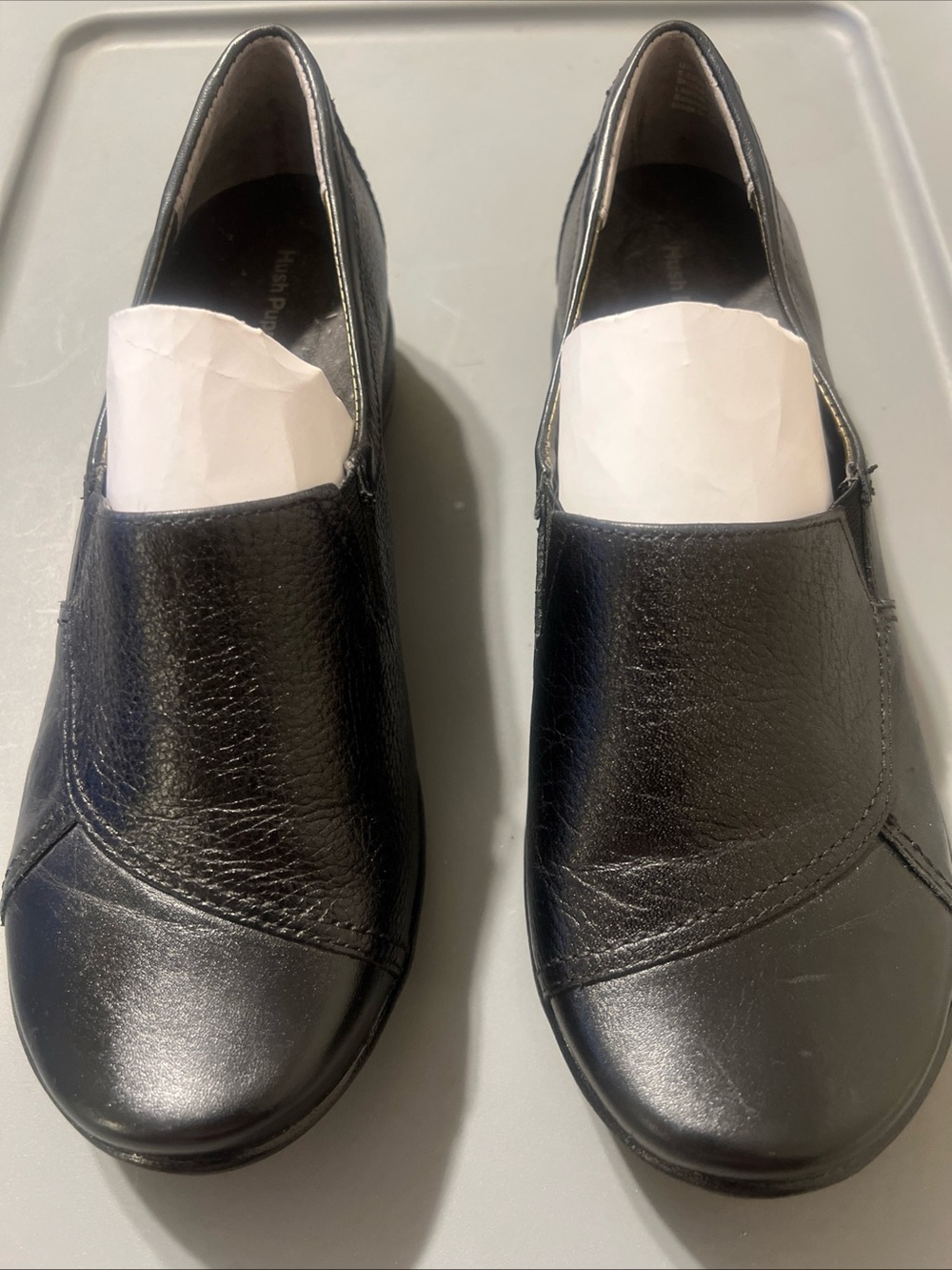 Hush Puppies Black Leather Slip-On Comfort Flats Size 8.5 GUC!!!